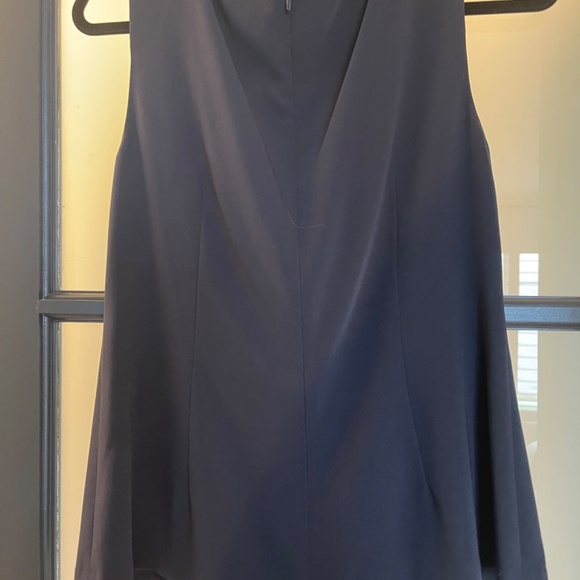 Designer sleeveless top - Picture 2 of 3